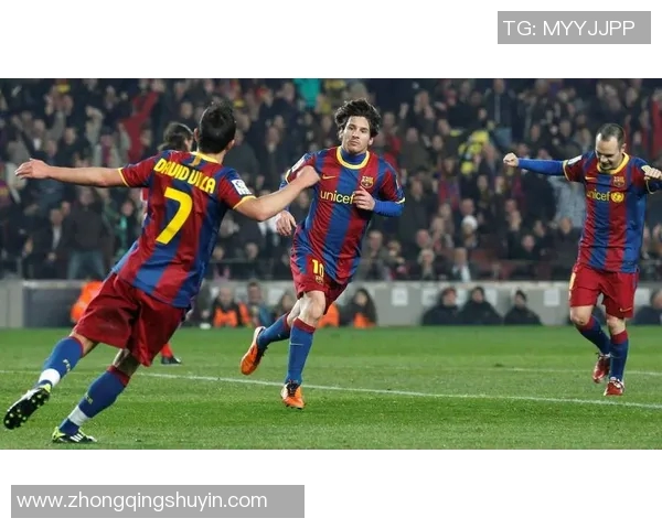 足球明星如同时尚秀场上的模特展现风采与魅力的精彩瞬间 足球明星如同时尚秀场上的模特展现风采与魅力的精彩瞬间